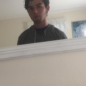 Meet your Posher, Max